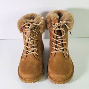 Women's Ankle Tan Fur-Lined Boots 8.5